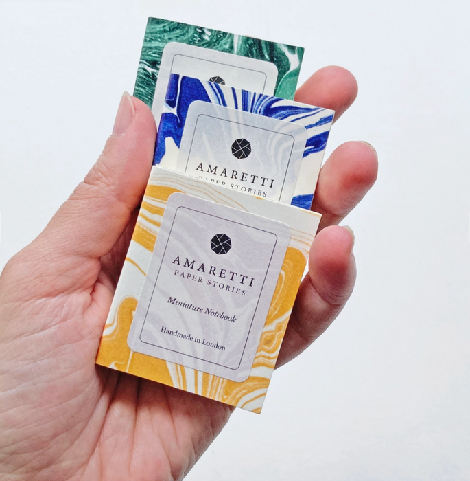 Miniature Cŏlŏr Notebooks